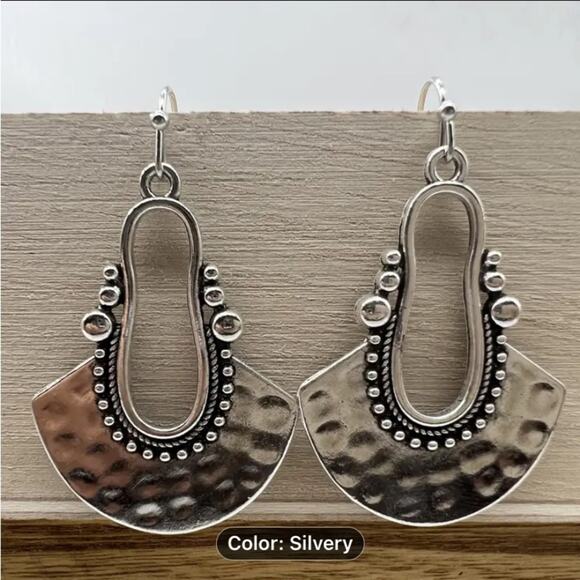 Handmade Bohemian Tribal Earrings - Picture 5 of 6